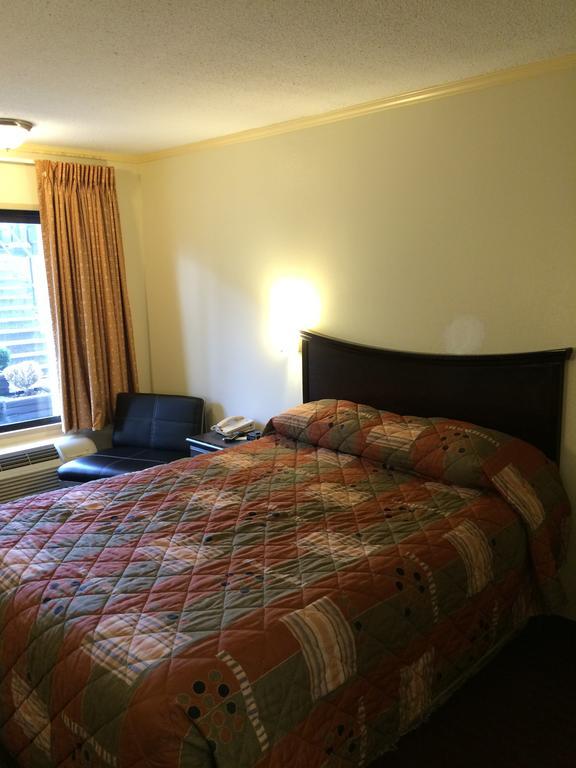 Knights Inn - Nashville Downtown Phòng bức ảnh