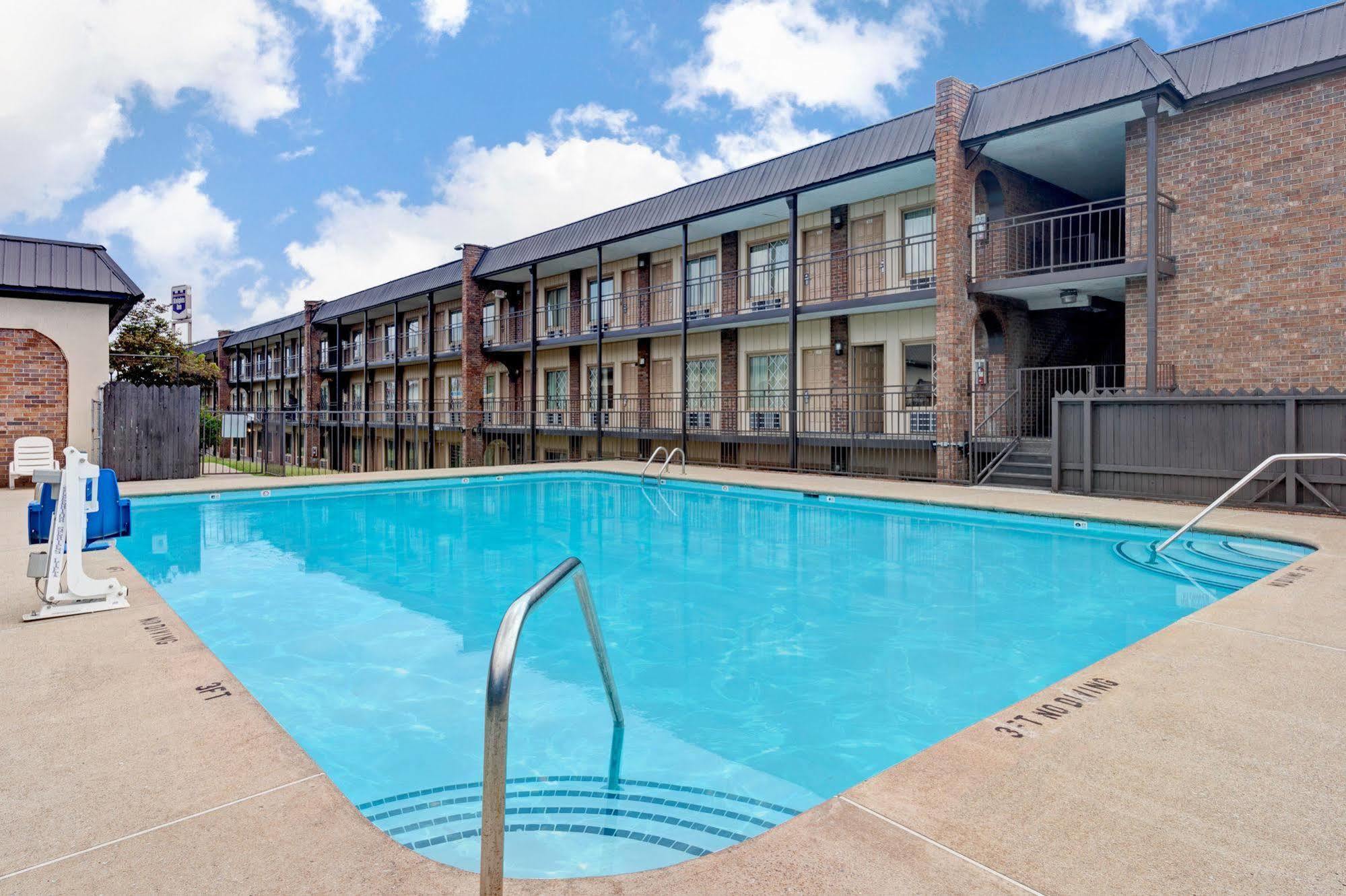 Knights Inn - Nashville Downtown Ngoại thất bức ảnh